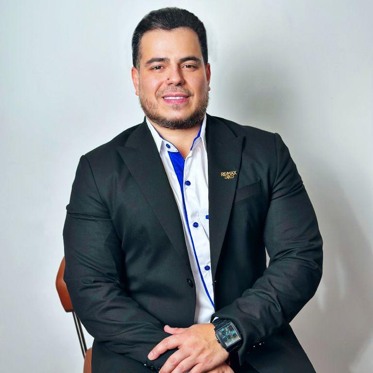 Raynner Sánchez Re Max